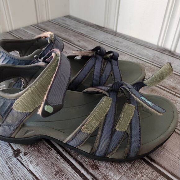 Teva Tirra Sandals in Bering Sea Women's 7.5 Hiking Outdoors Comfort - Picture 2 of 11
